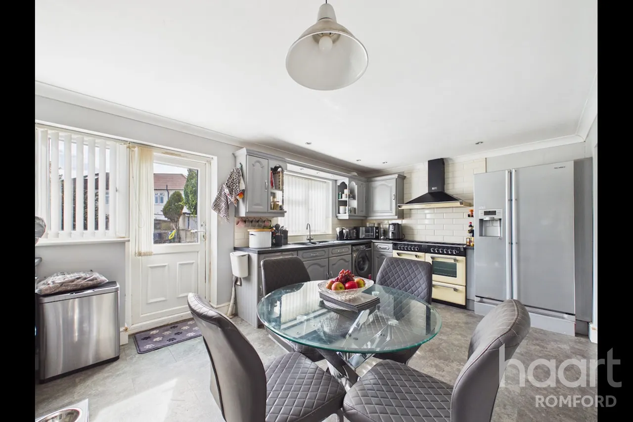 Rose Glen, Romford, RM7, photo 11