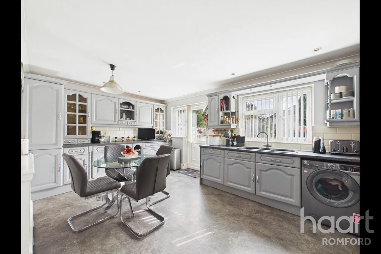 Rose Glen, Romford, RM7, photo 10