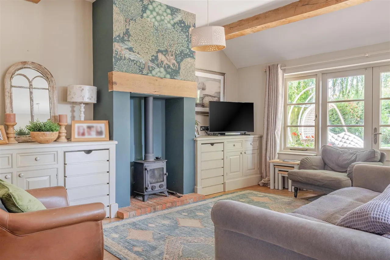 The Green, Poulshot, SN10, photo 15