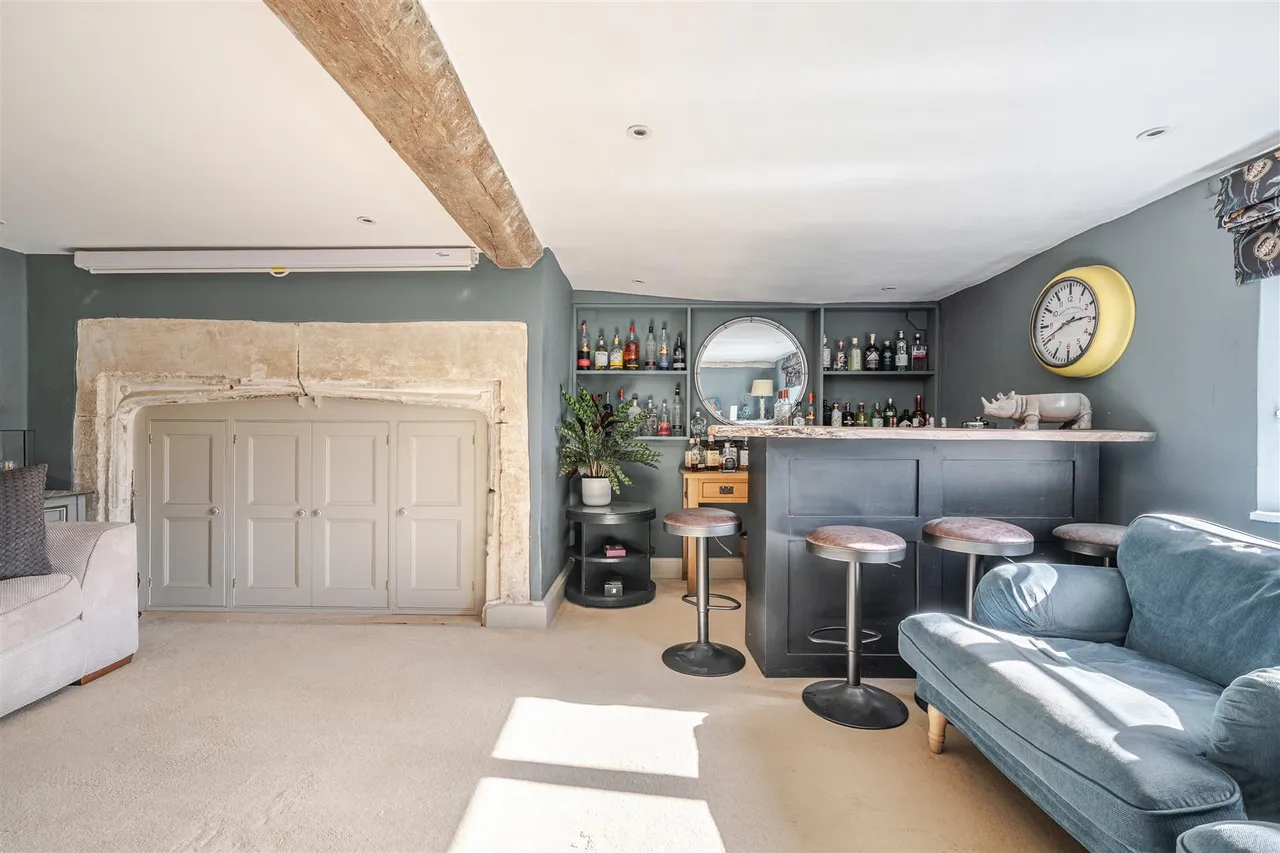 The Green, Poulshot, SN10, photo 12