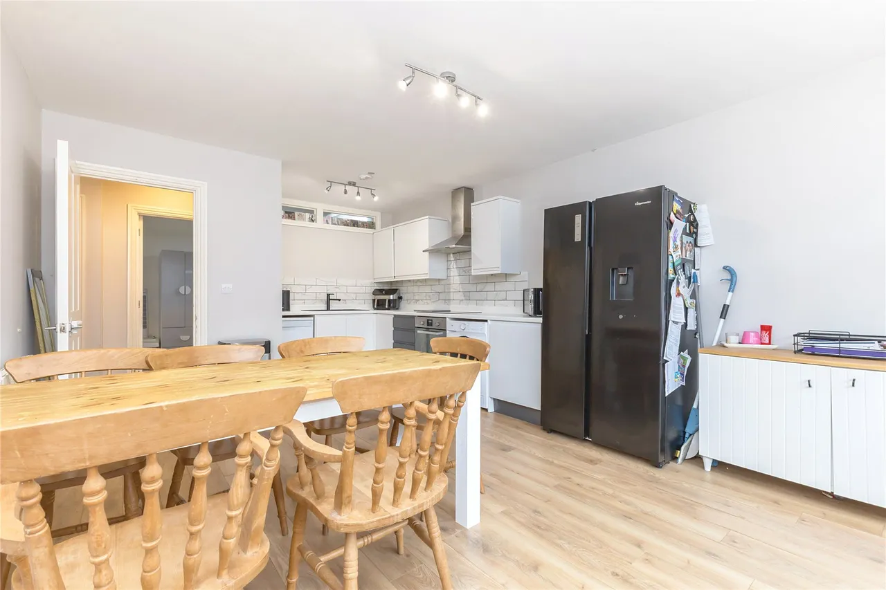 Beacon Hill Road, Hindhead, GU26, photo 10