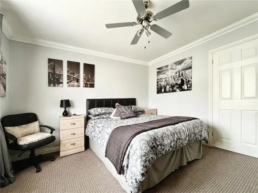 Nunwell Street, Sandown, PO36, photo 9