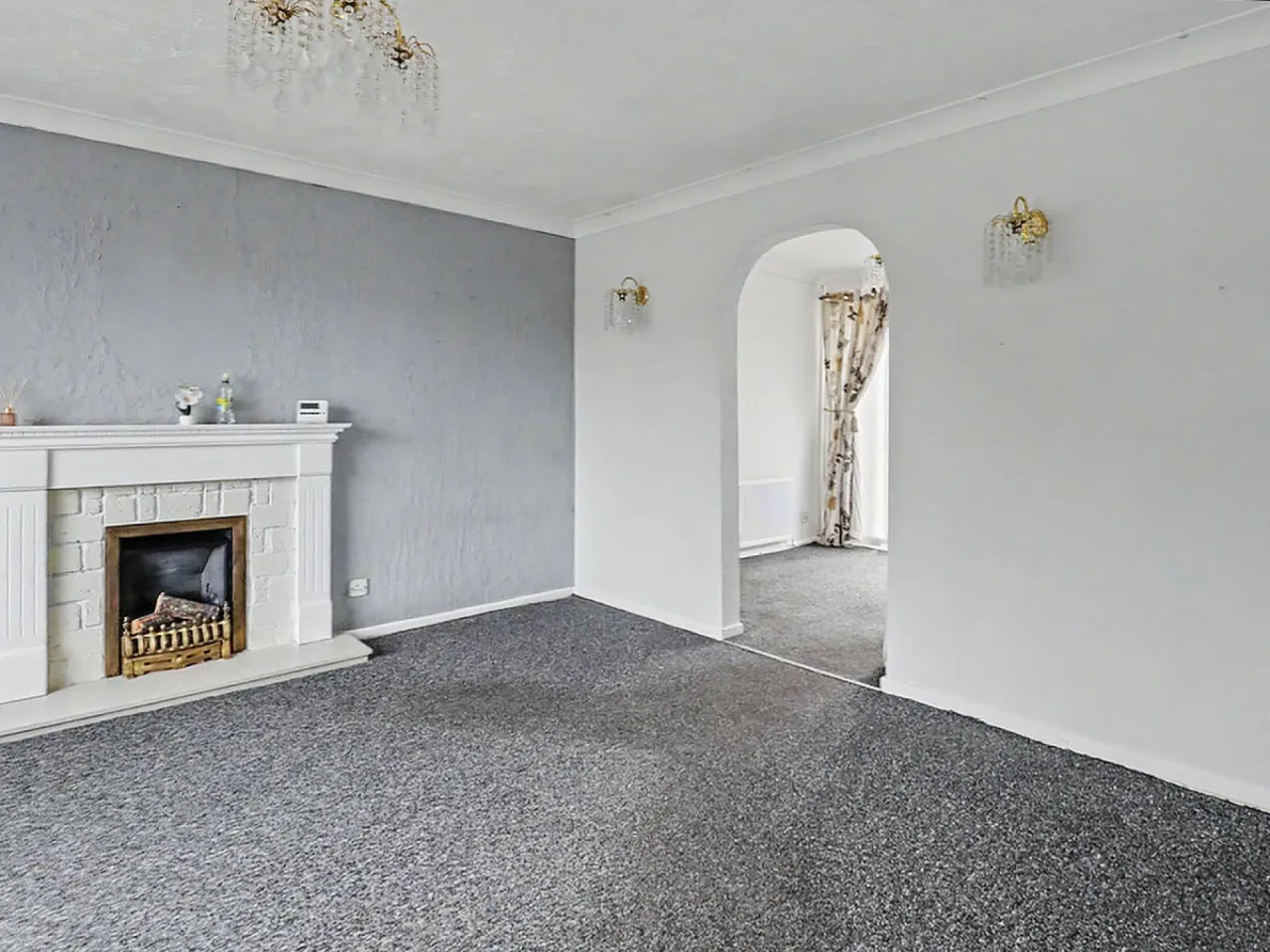 Ashwood Crescent, Northwich, photo 4