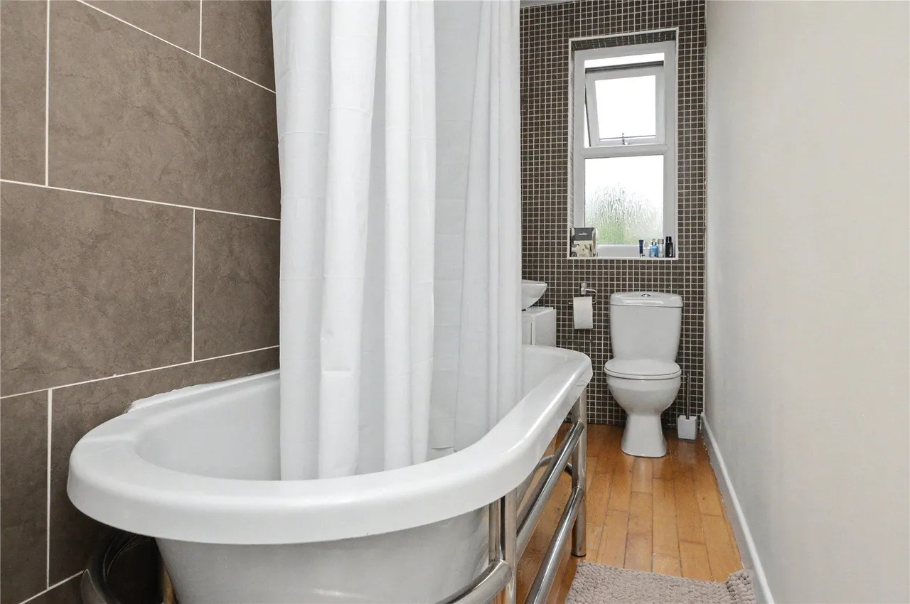 Spibey Lane, Rothwell, LS26, photo 7