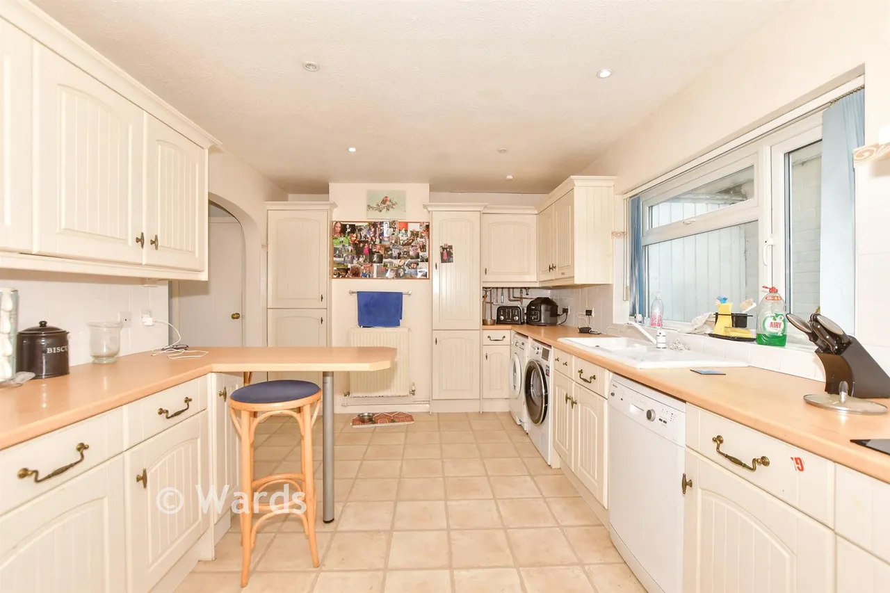 The Broadway, Herne Bay, CT6, photo 2