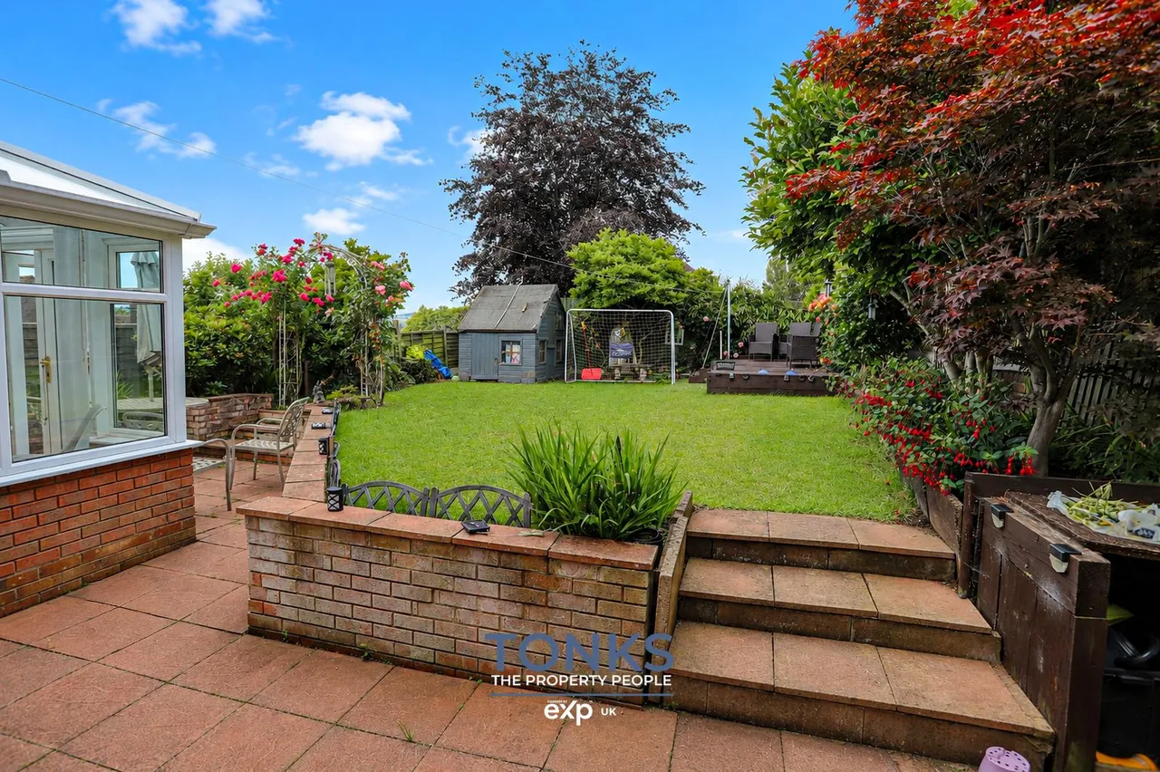 Lavinia Road, Halesowen, B62, photo 2