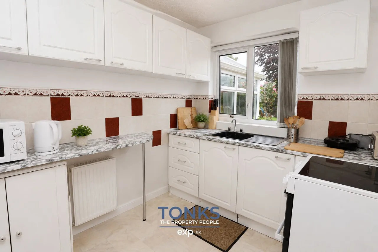 Lavinia Road, Halesowen, B62, photo 7