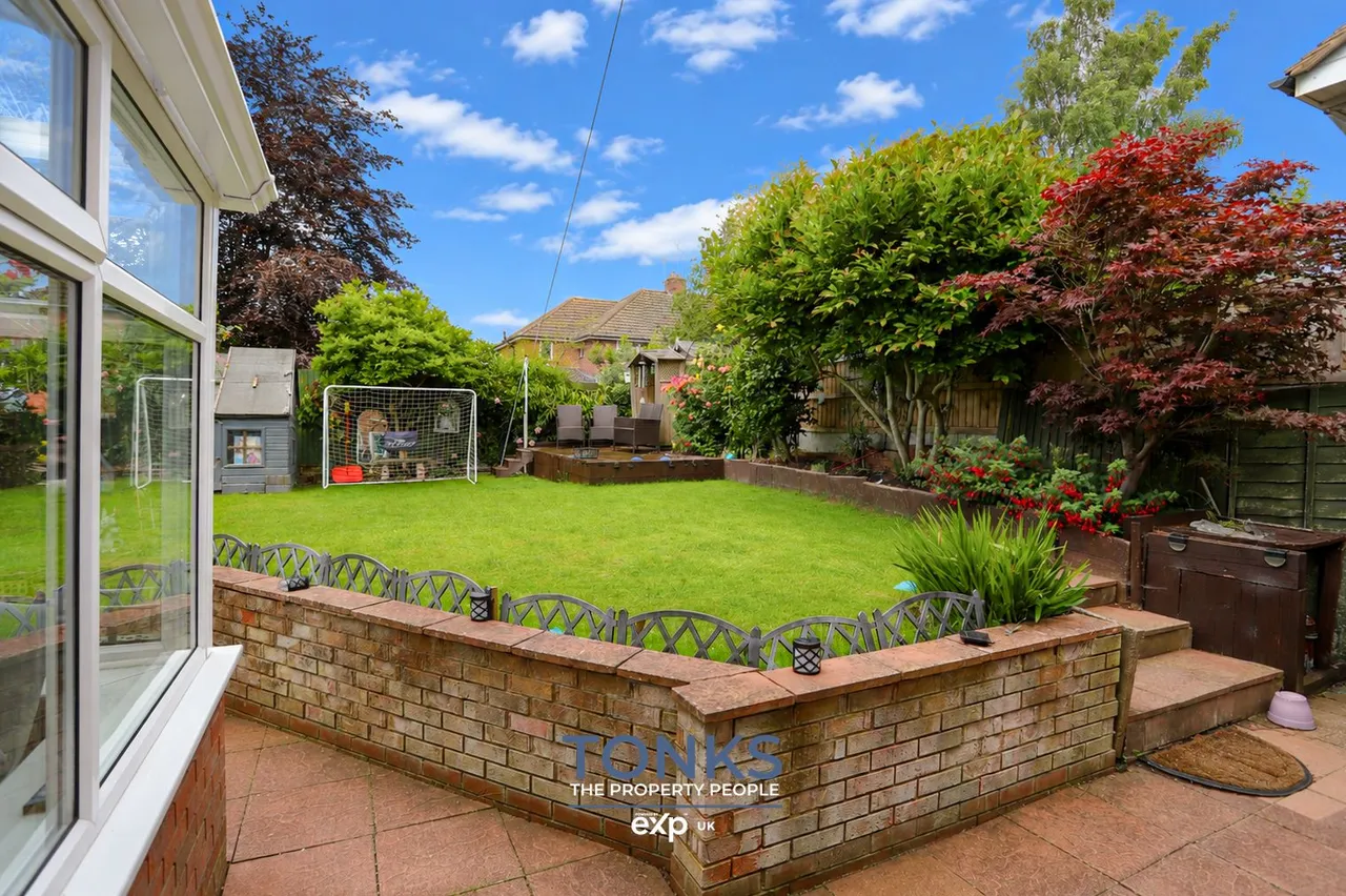 Lavinia Road, Halesowen, B62, photo 20