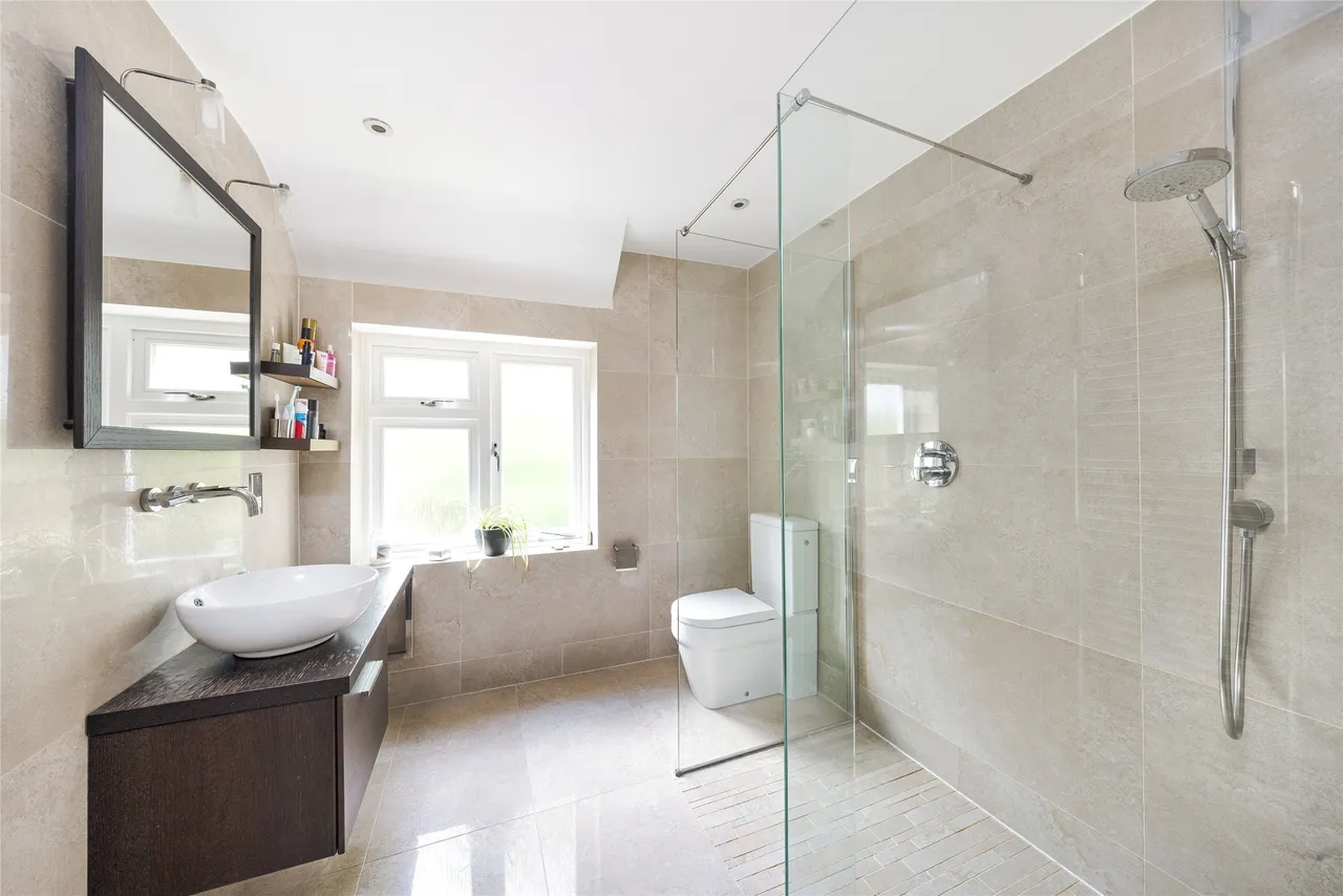 Maddox Park, Little Bookham, KT23, photo 13