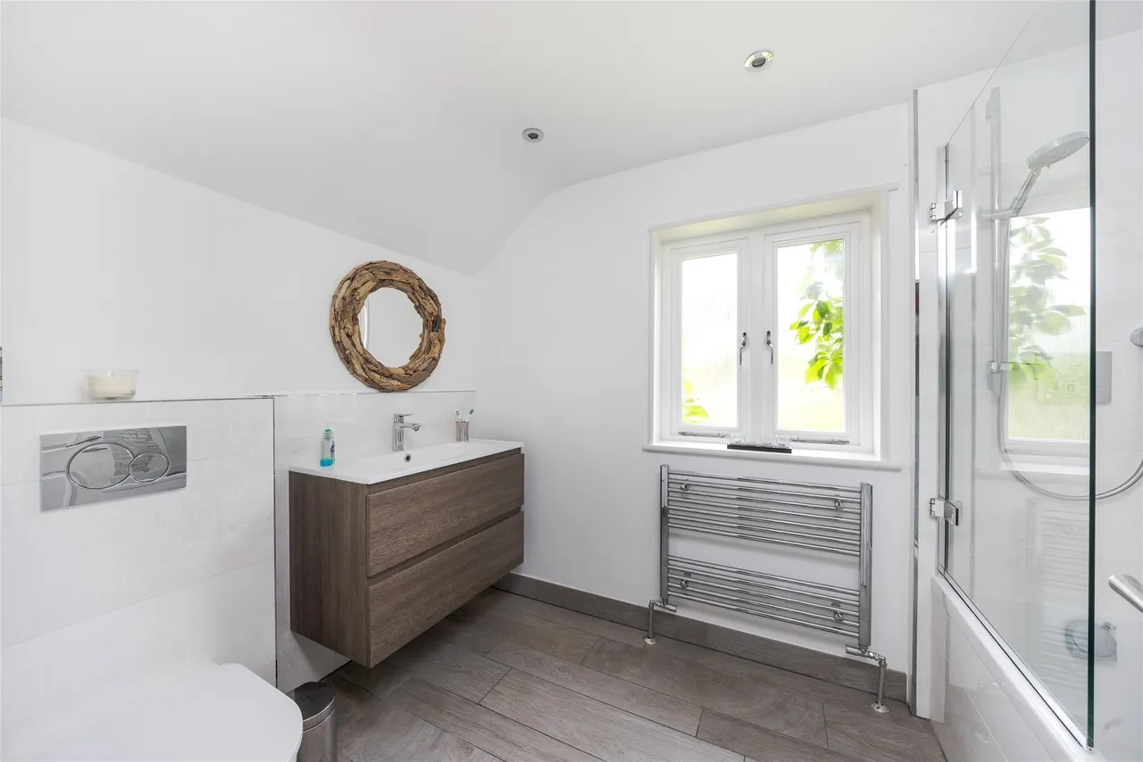 Maddox Park, Little Bookham, KT23, photo 15