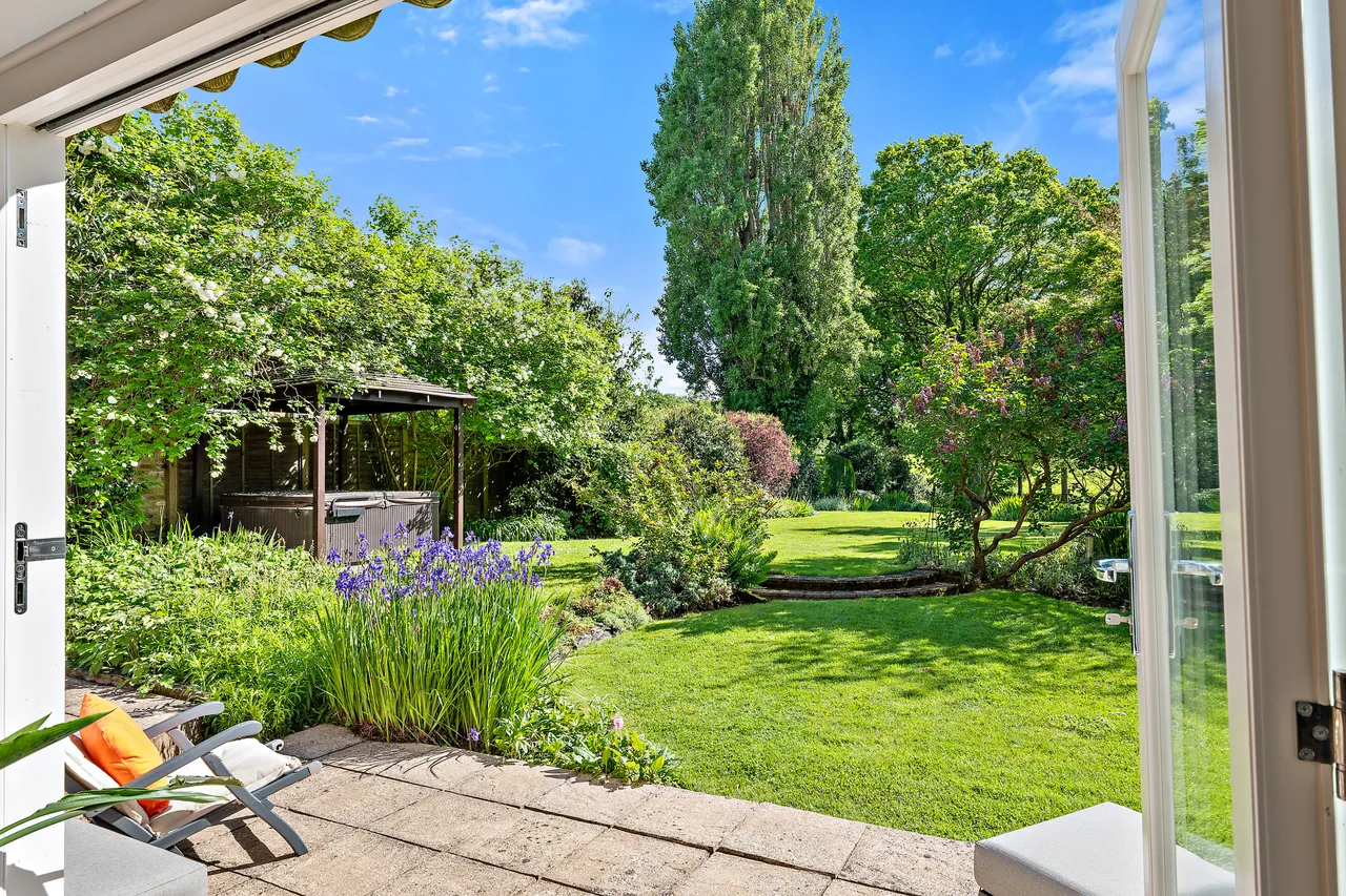 Maddox Park, Little Bookham, KT23, photo 17