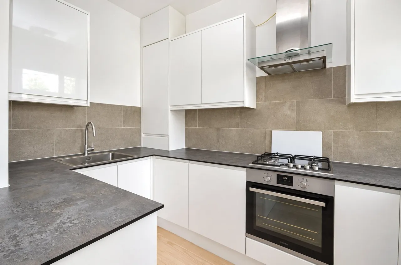 St Helen's Road, London, SW16, photo 5