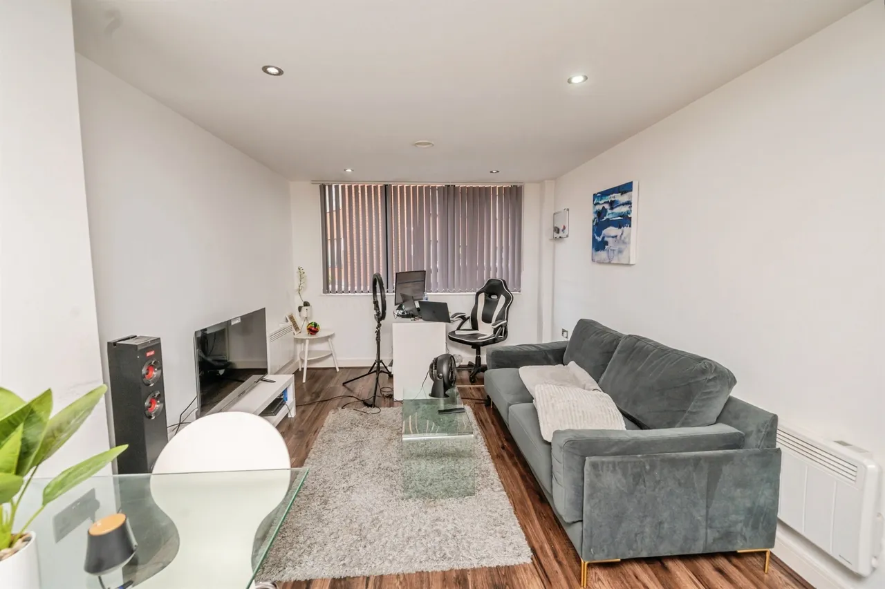 Wrentham Street, Birmingham, B5, photo 4