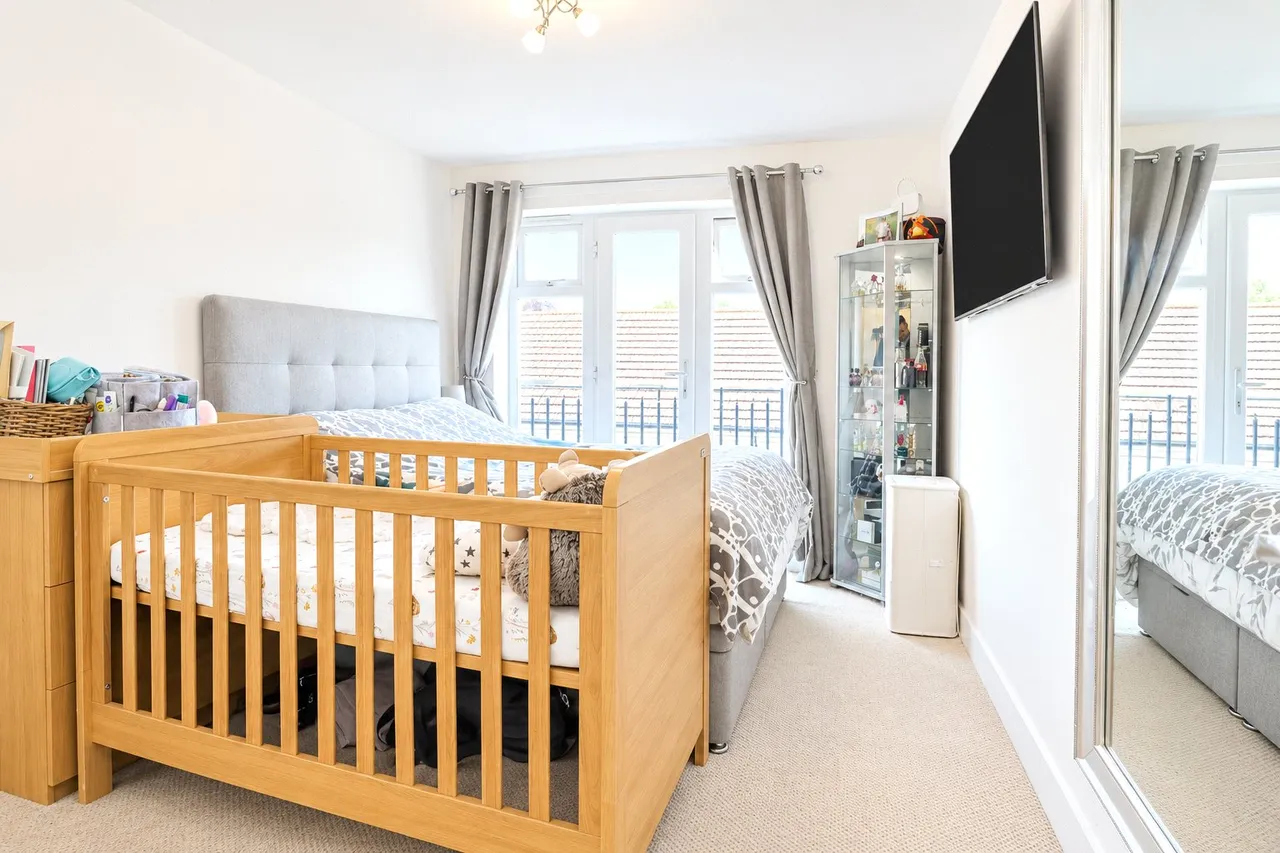 Hawthorns House, Willowbourne, GU51, photo 5