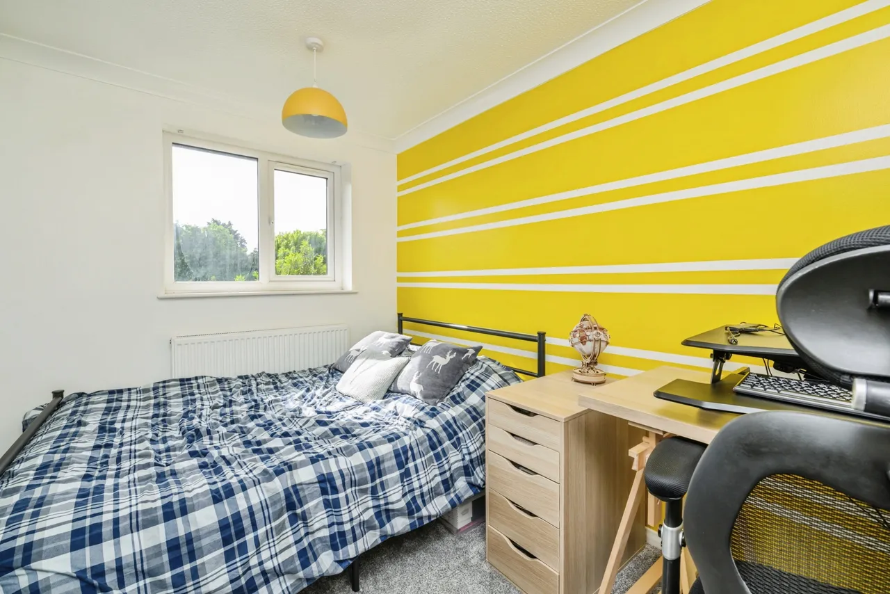 Sandringham Close, Spalding, PE12, photo 9