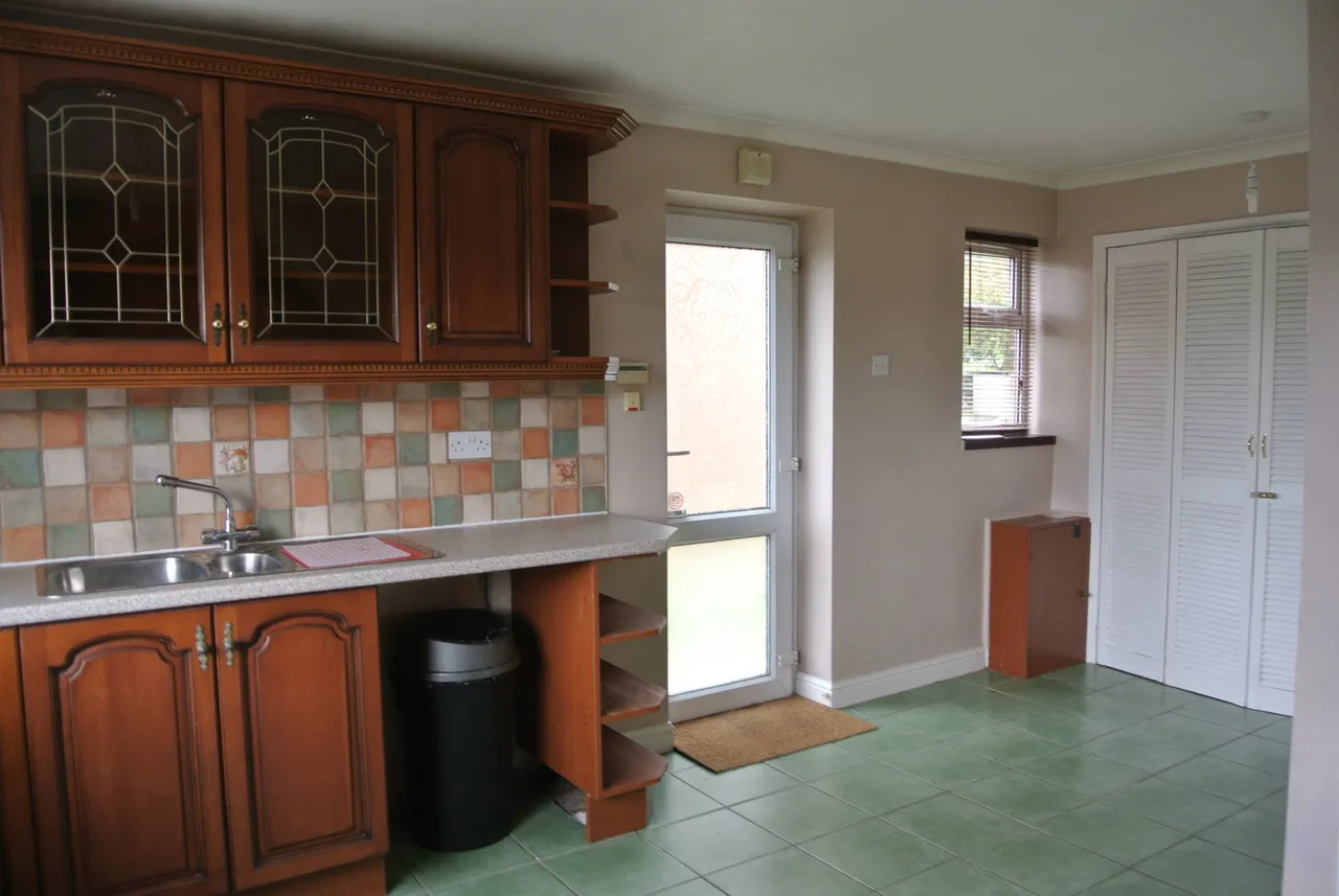 Egmanton Road, Meden Vale, NG20, photo 3