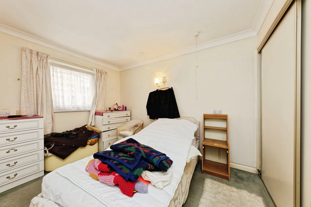 Coombe Valley Road, Dover, Kent, CT17, photo 6