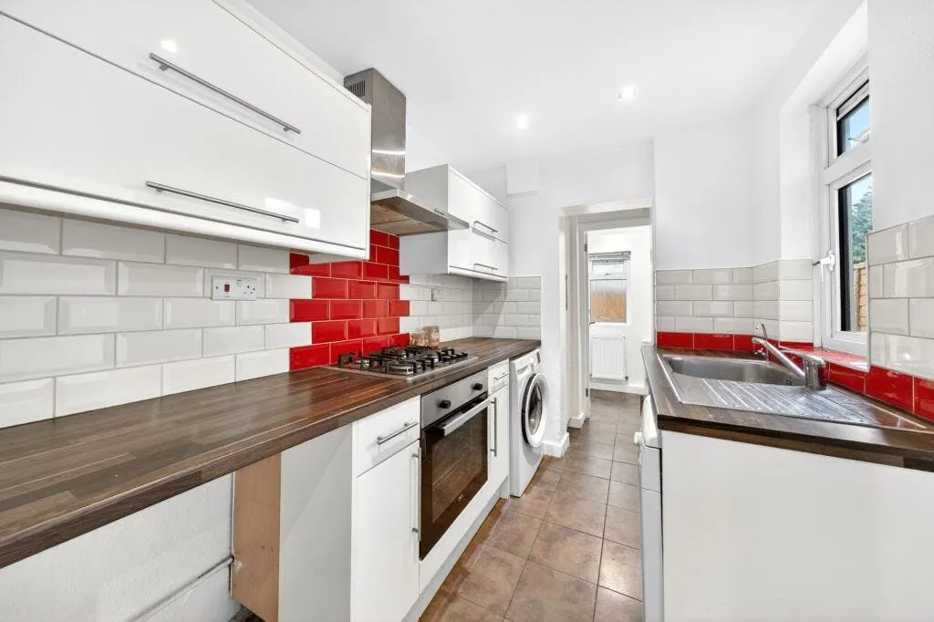 Charles Street, Enfield, EN1, photo 10