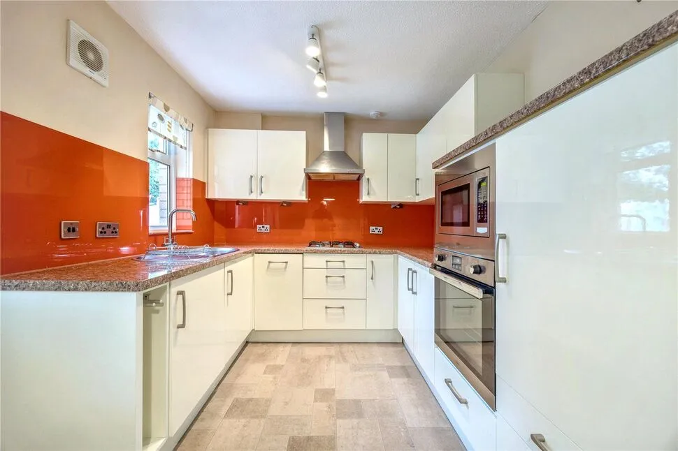 Jamieson Avenue, Stenhousemuir, Stirlingshire, FK5, photo 6