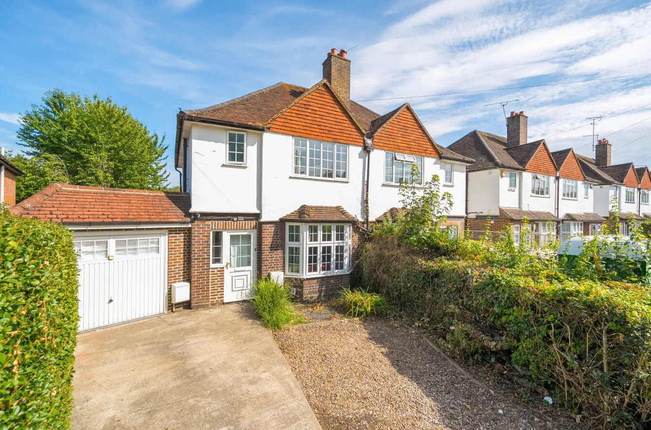Sandy Lane, Woking, GU22, photo 21