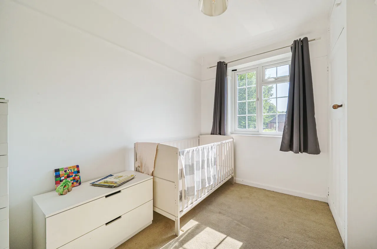 Sandy Lane, Woking, GU22, photo 8