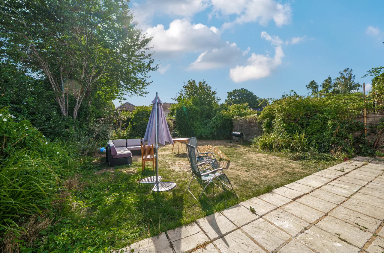 Sandy Lane, Woking, GU22, photo 25