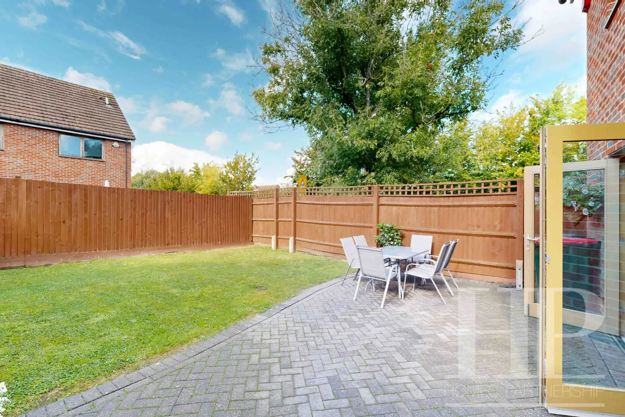 Delrogue Road, Crawley, RH11, photo 18