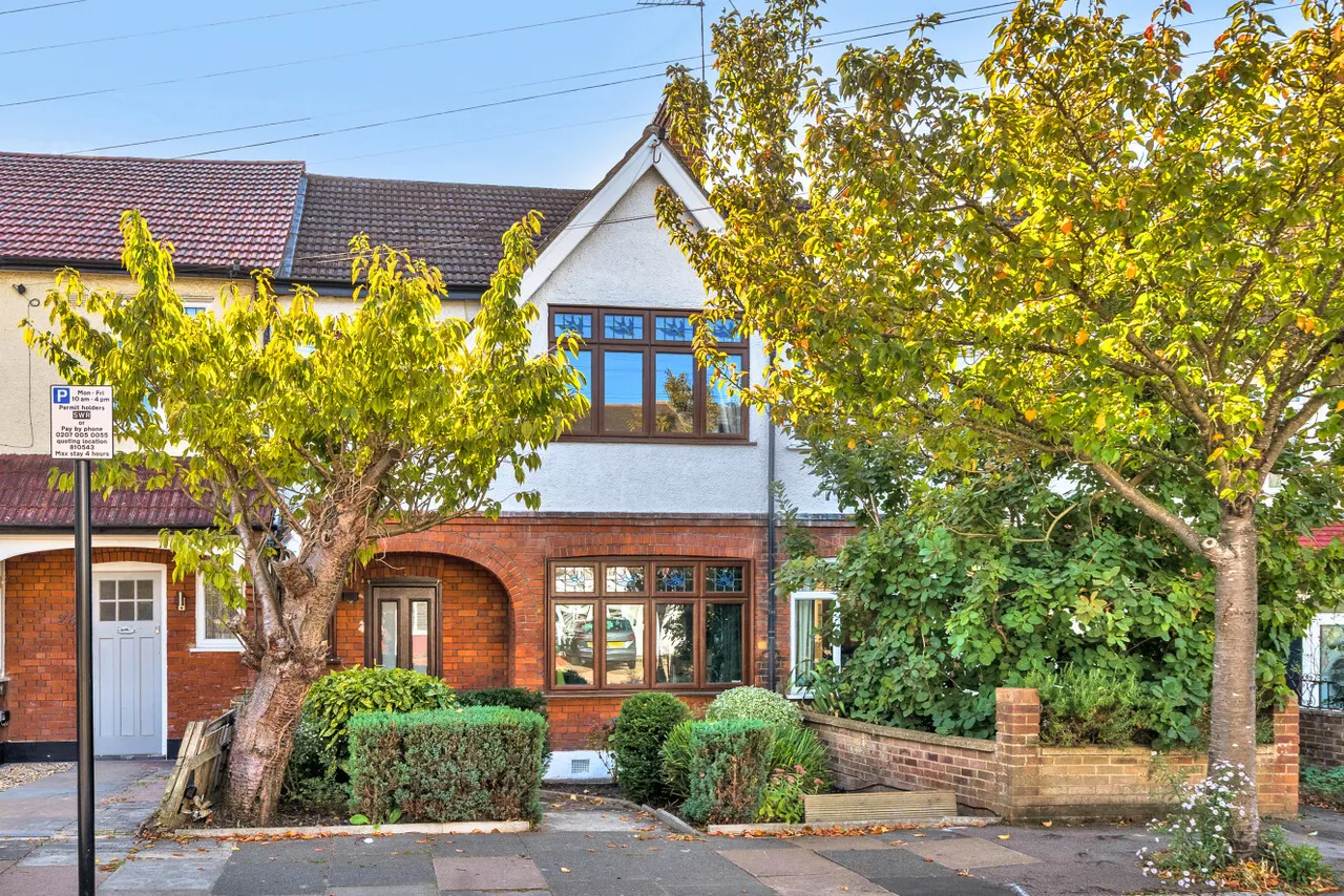 3 bed house for sale, Ivyday Grove, Streatham Hill, SW16