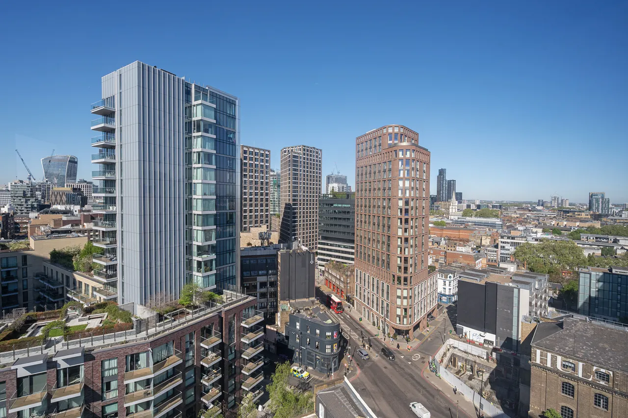 2 bed flat for sale — 29c, 52-58 Commercial Road, London