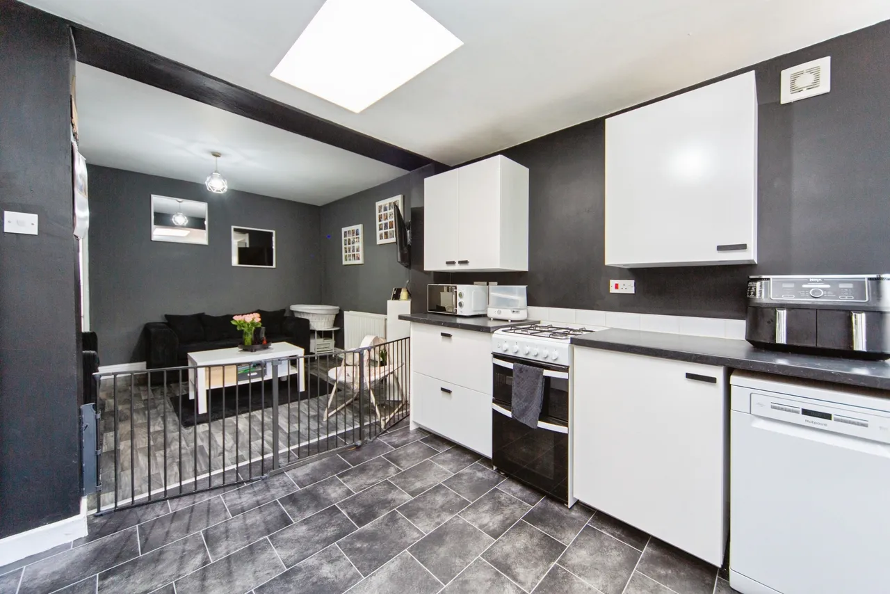 Rainhill Road, Prescot, L35, photo 6