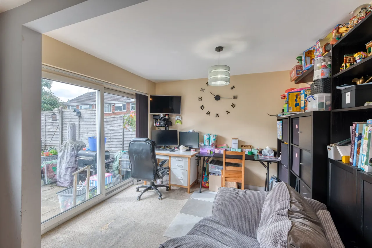 The Dingle, Cheswick Green, B90, photo 8