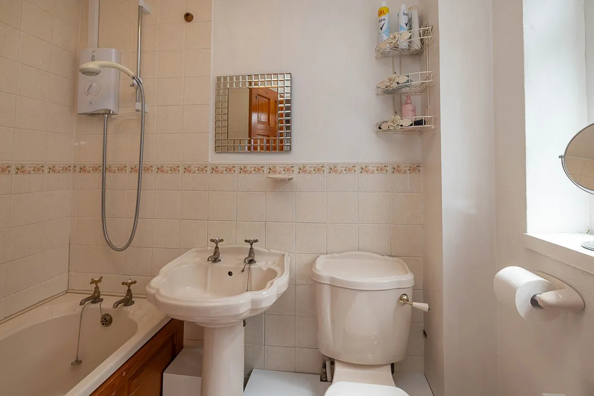Highgate Close, Rossington, DN11, photo 11