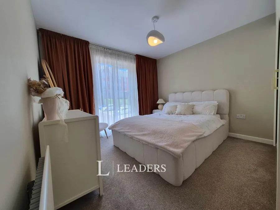 Millward Drive, Bletchley, MK2, photo 5