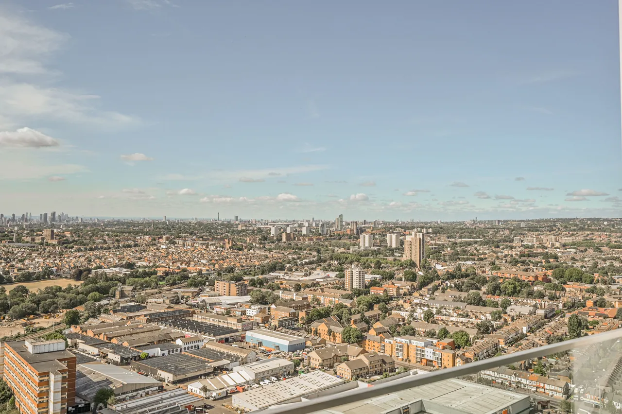London, N17, photo 27