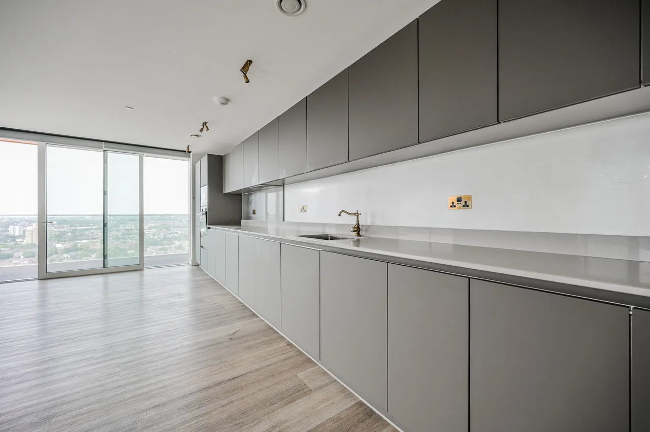 London, N17, photo 16