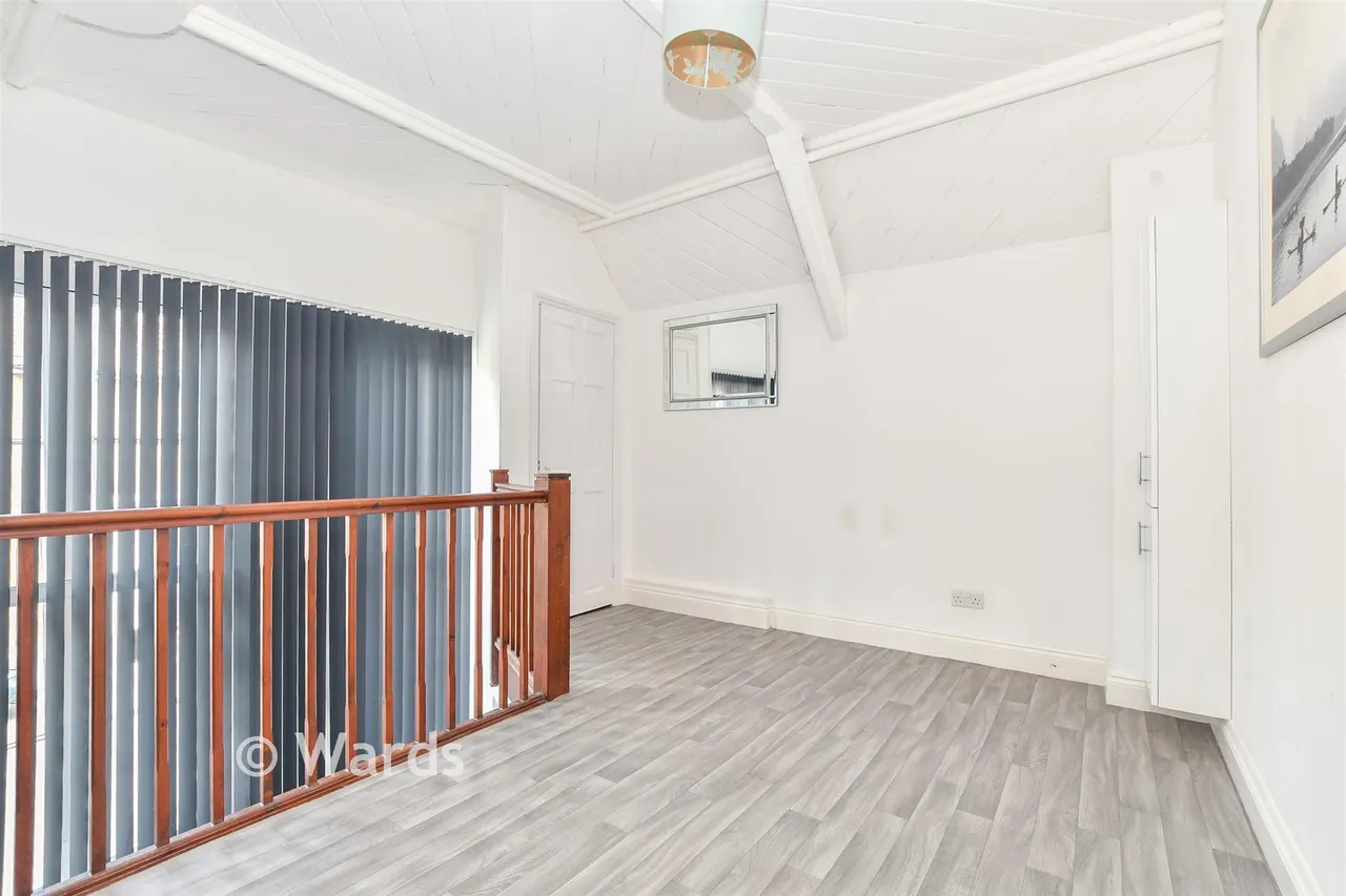 Alexandra Road, Sheerness, ME12, photo 7