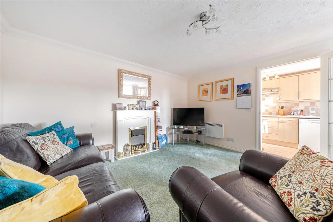 Beach Avenue, Birchington, CT7, photo 7
