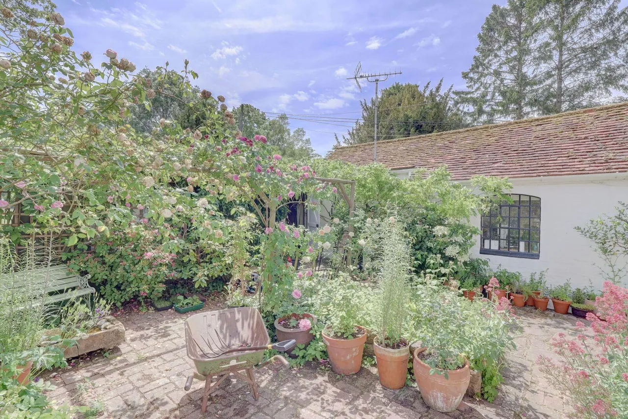 West Lane, Bledlow, HP27, photo 10
