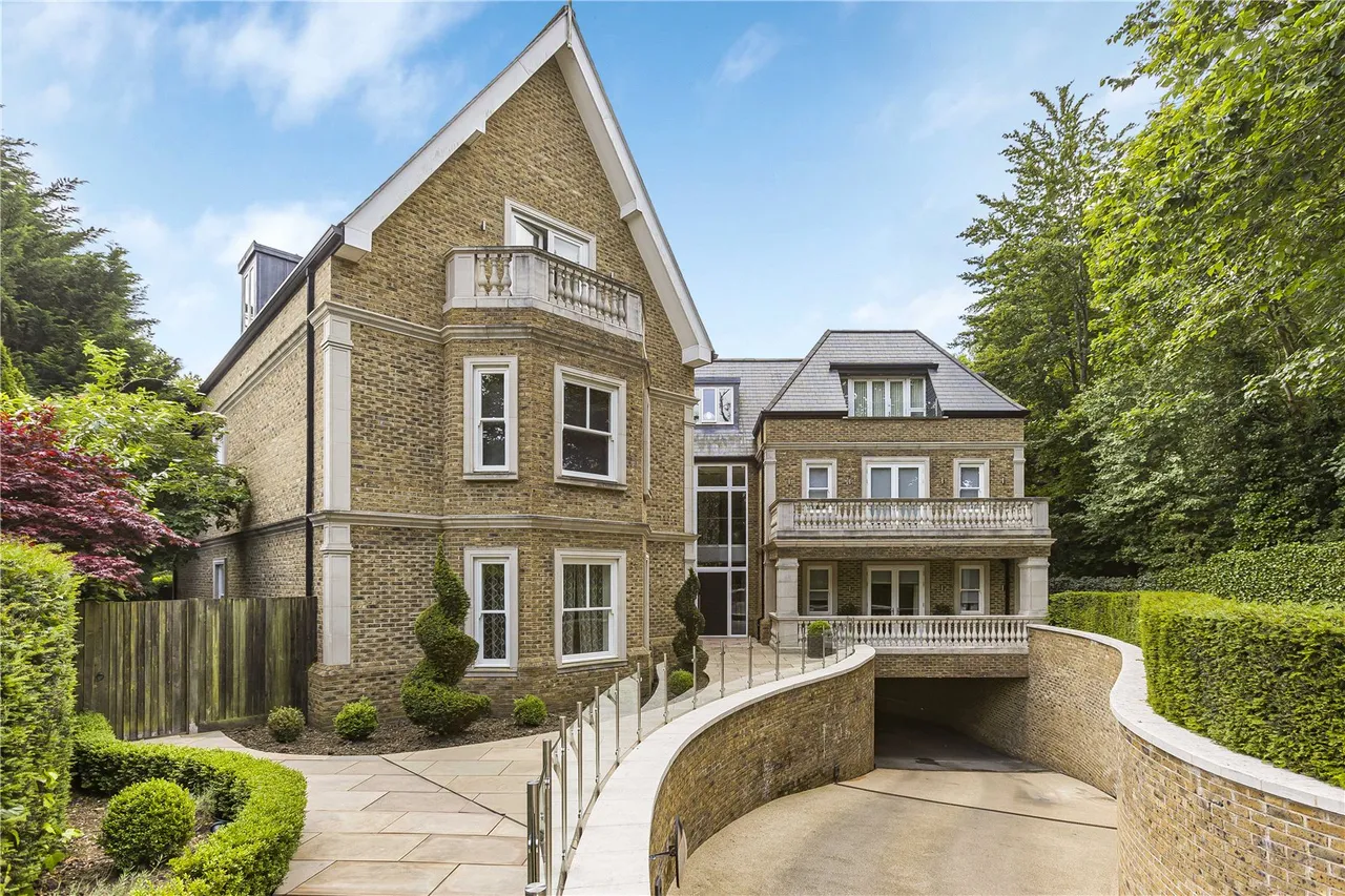 3 bed flat for sale — Camlet Way, Hadley Wood, EN4 0NX