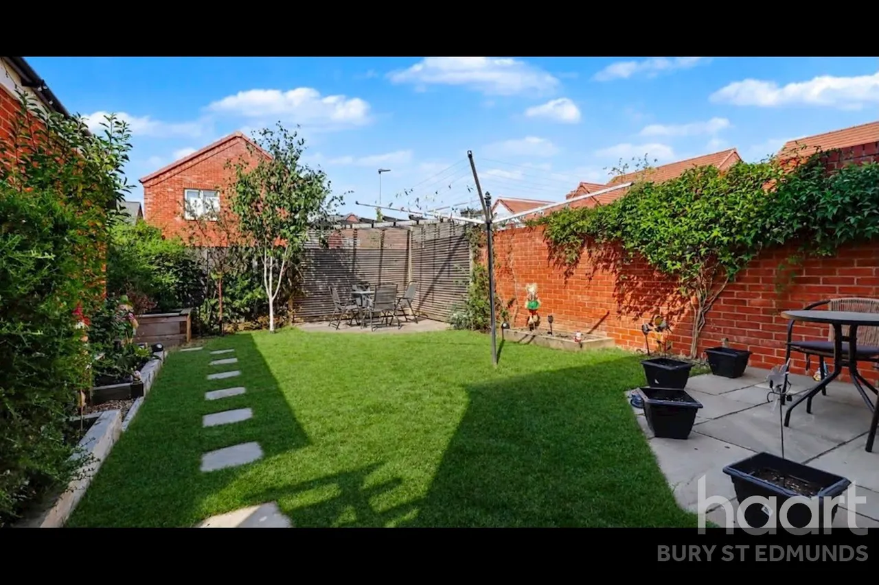 Gates Close, Thurston, IP31, photo 16