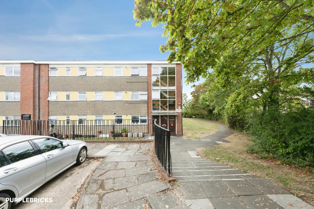 Chalklands, Wembley, HA9, photo 15