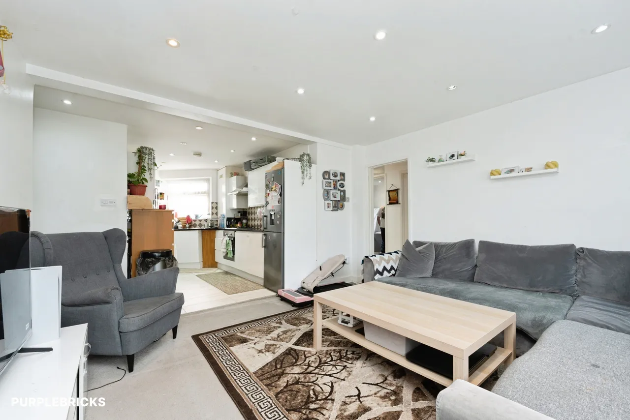 Chalklands, Wembley, HA9, photo 5