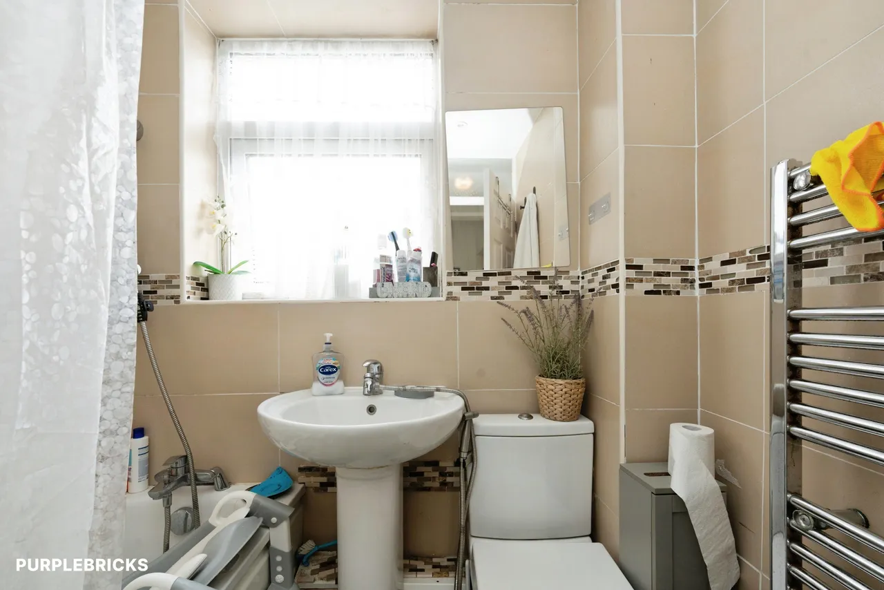 Chalklands, Wembley, HA9, photo 13