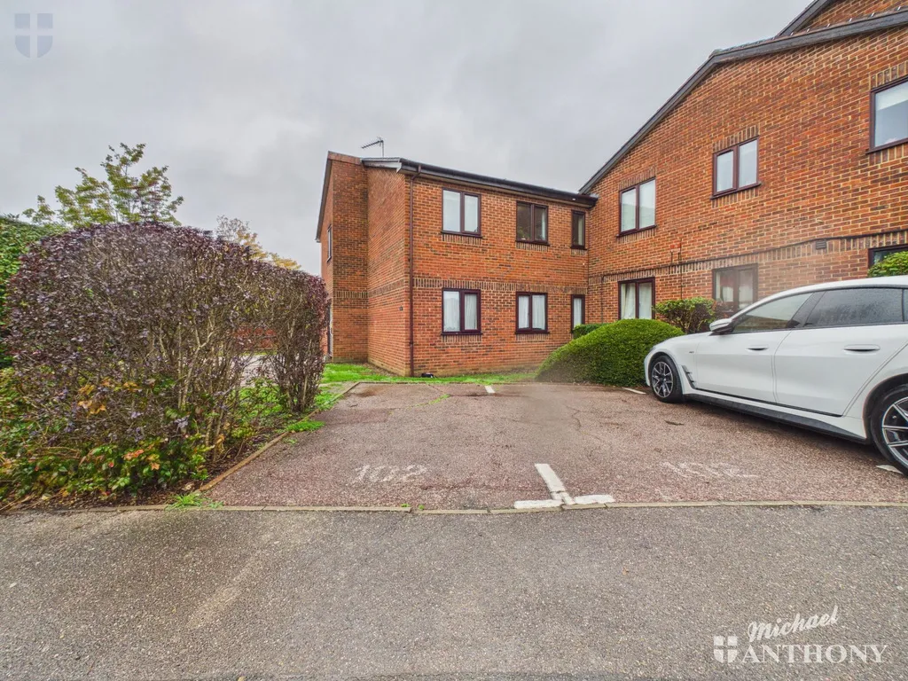 Poets Chase, Aylesbury, HP21, photo 8