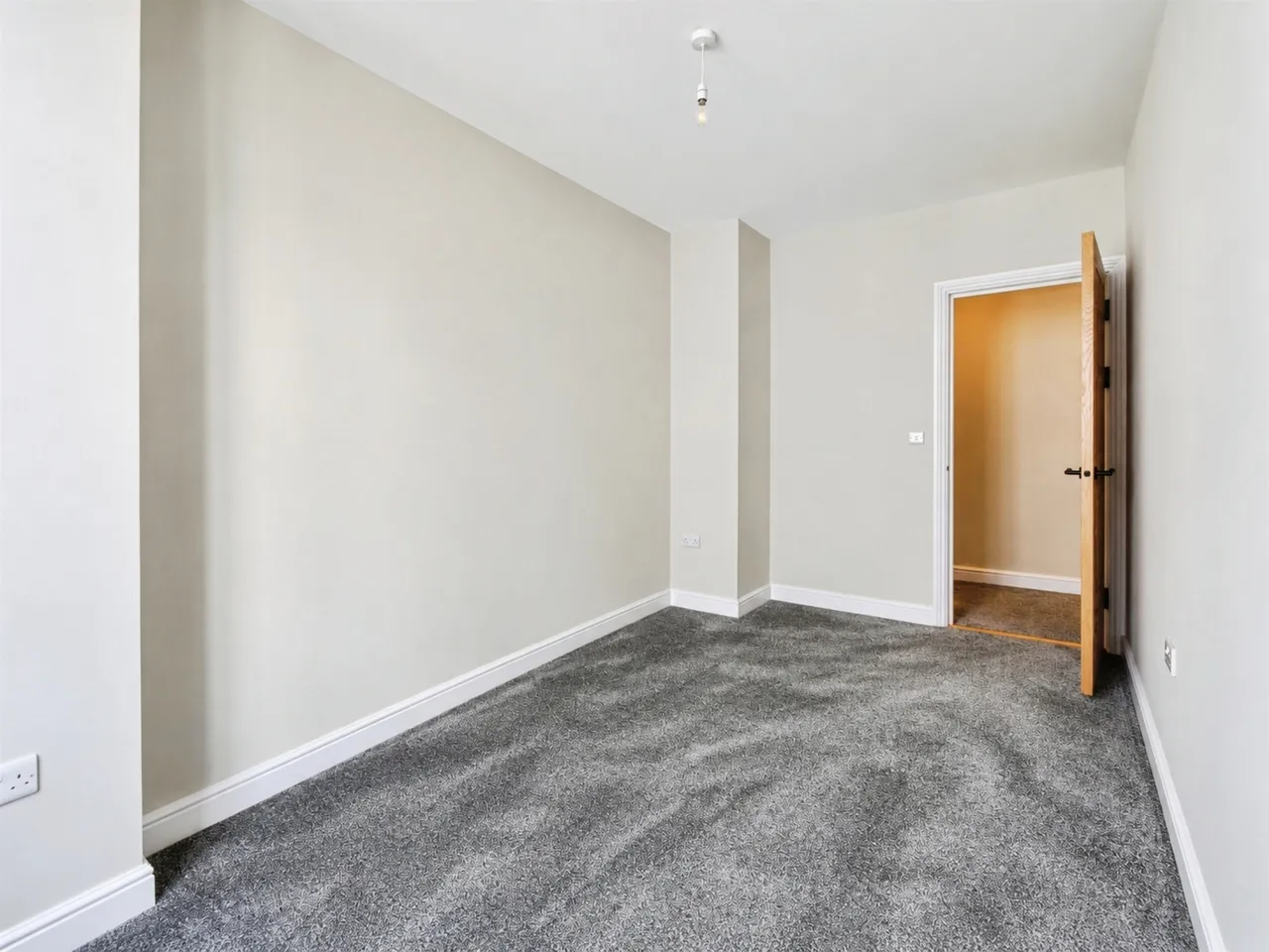 Bampton Street, Tiverton, EX16, photo 8