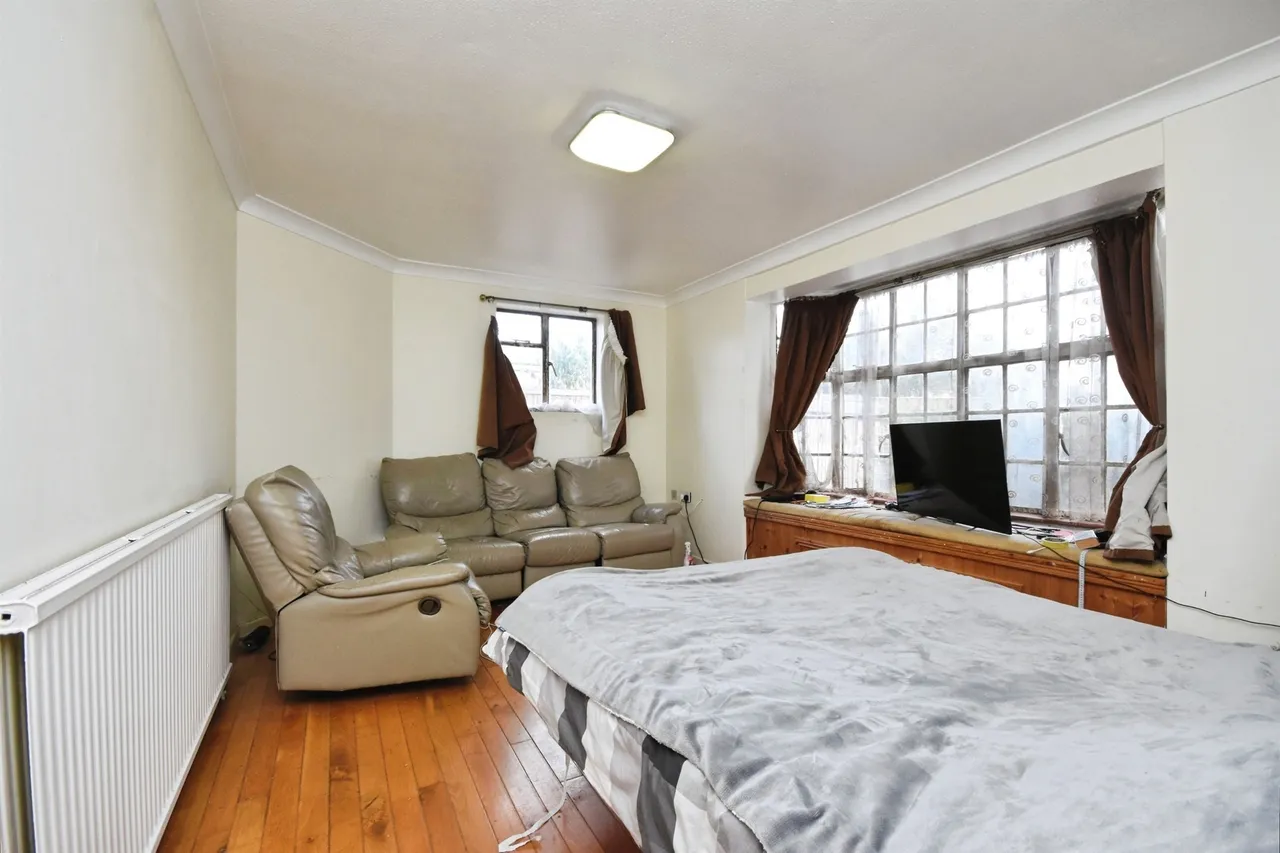 Leicester Court, Silver End, CM8, photo 3
