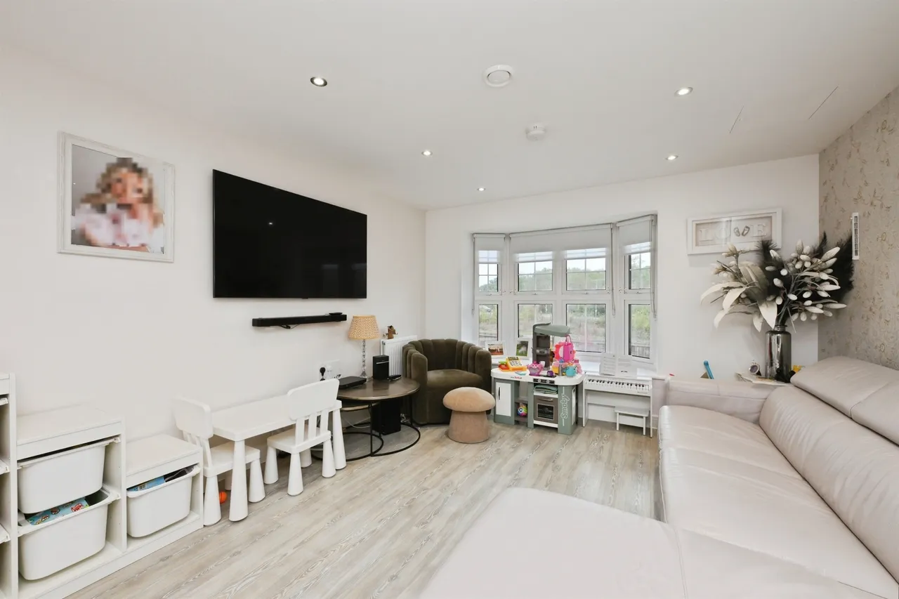Moye Close, Hoddesdon, EN11, photo 5