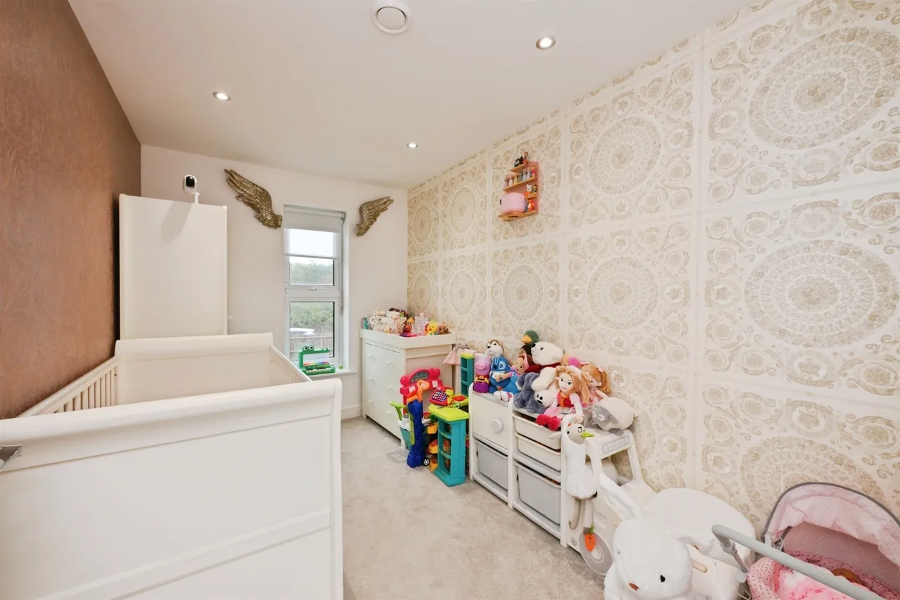 Moye Close, Hoddesdon, EN11, photo 14