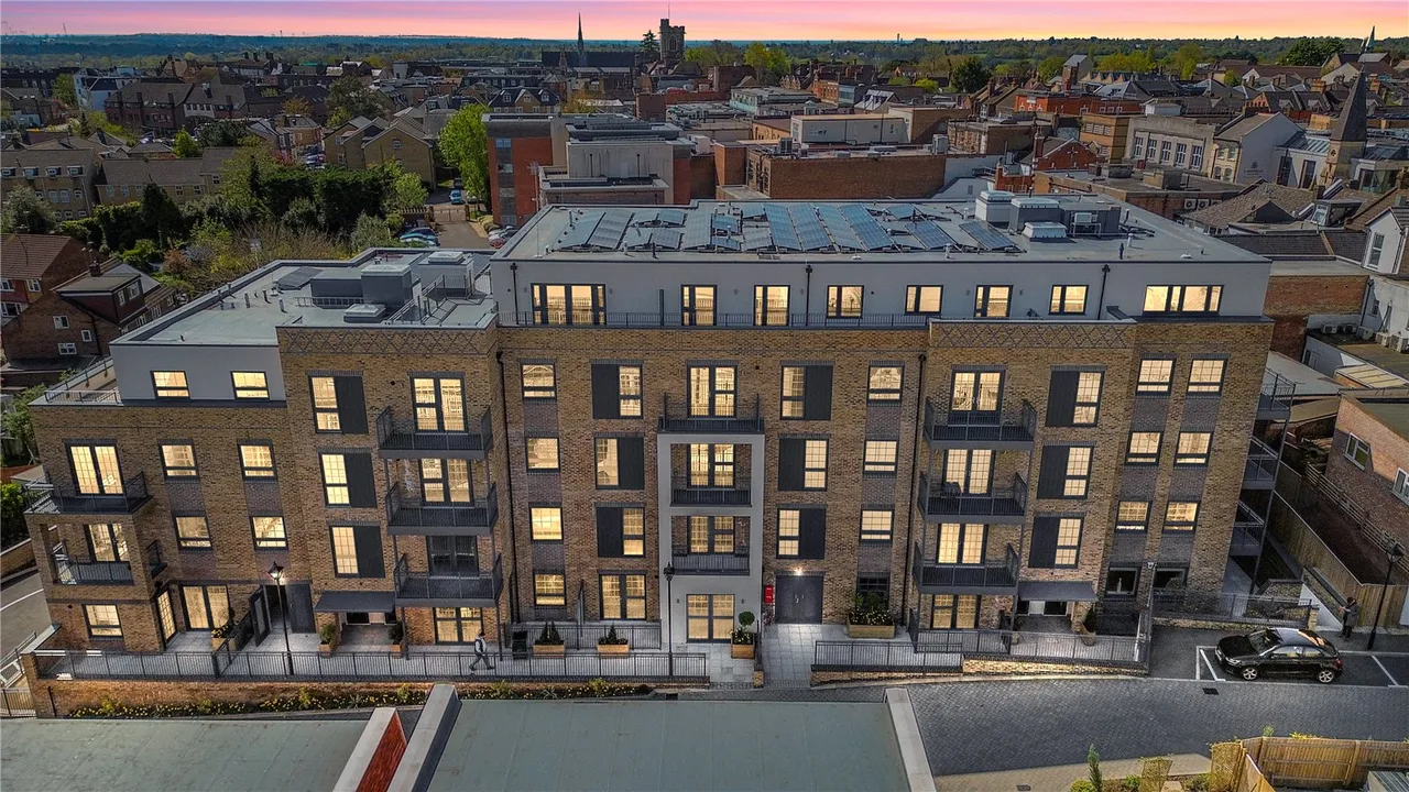1 bed flat for sale — Lightfield, Intaglio House, Barnet, EN5 5GH