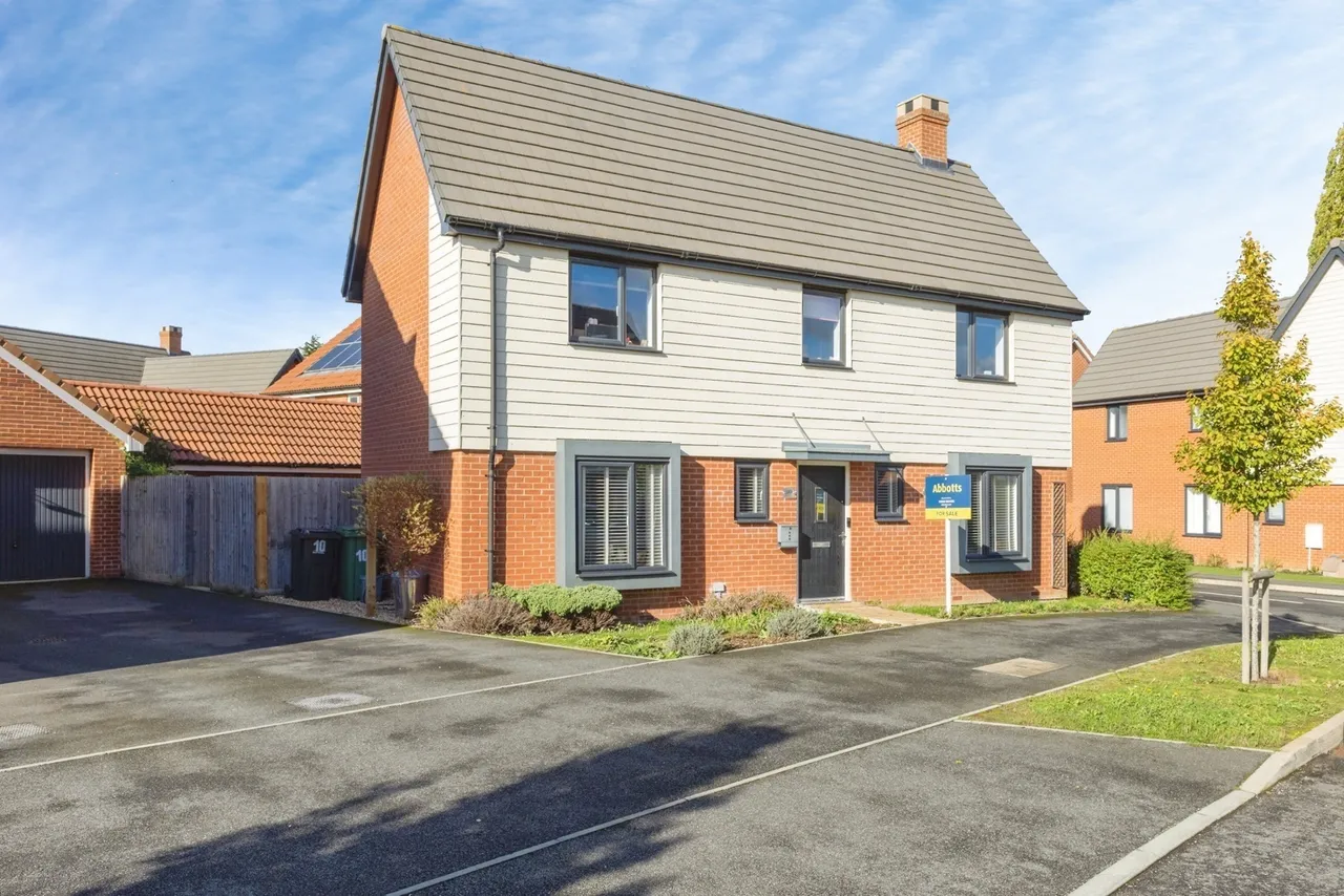 Aspen Drive, Wymondham, NR18, photo 25